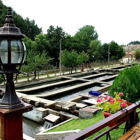 Hotel Pastarvata Enina